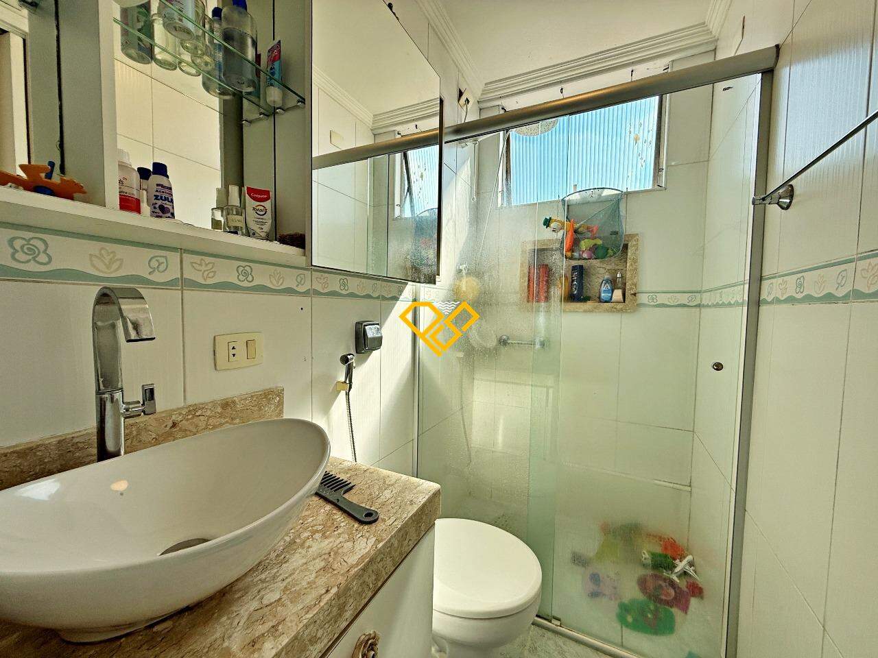 Apartamento à venda no Aparecida: Wc suíte
