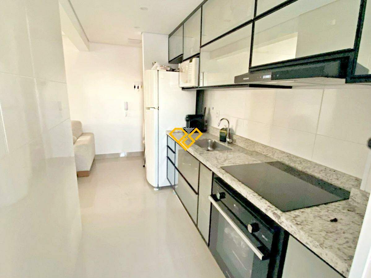 Apartamento à venda no Embaré: Cozinha