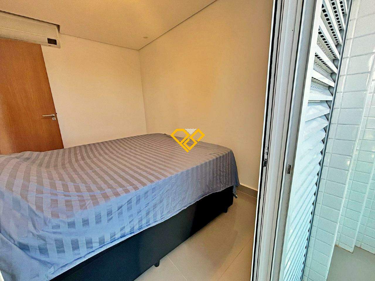 Apartamento à venda no Embaré: Dormitório 1