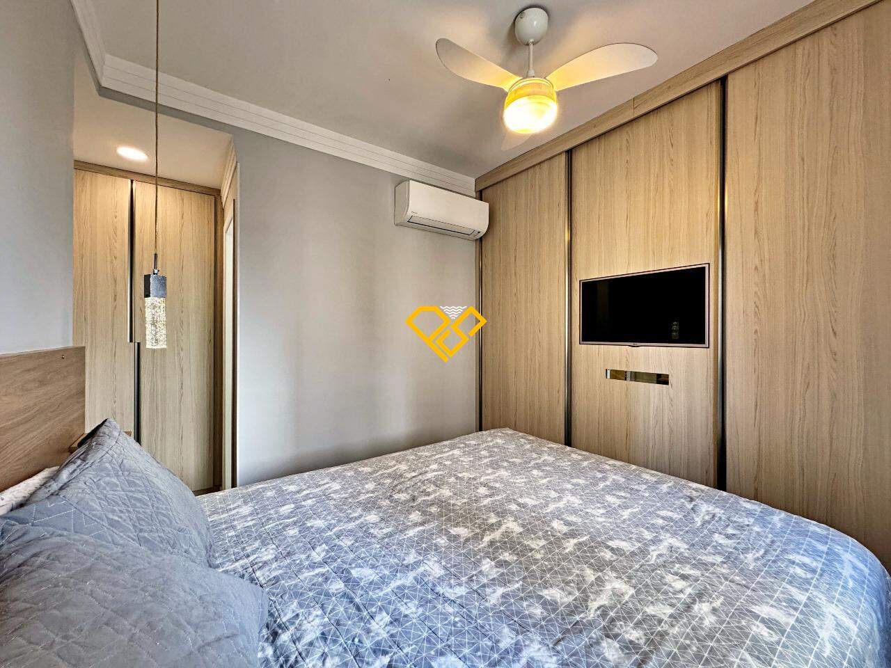 Apartamento à venda no Ponta da Praia: Dormitório 1 - suíte