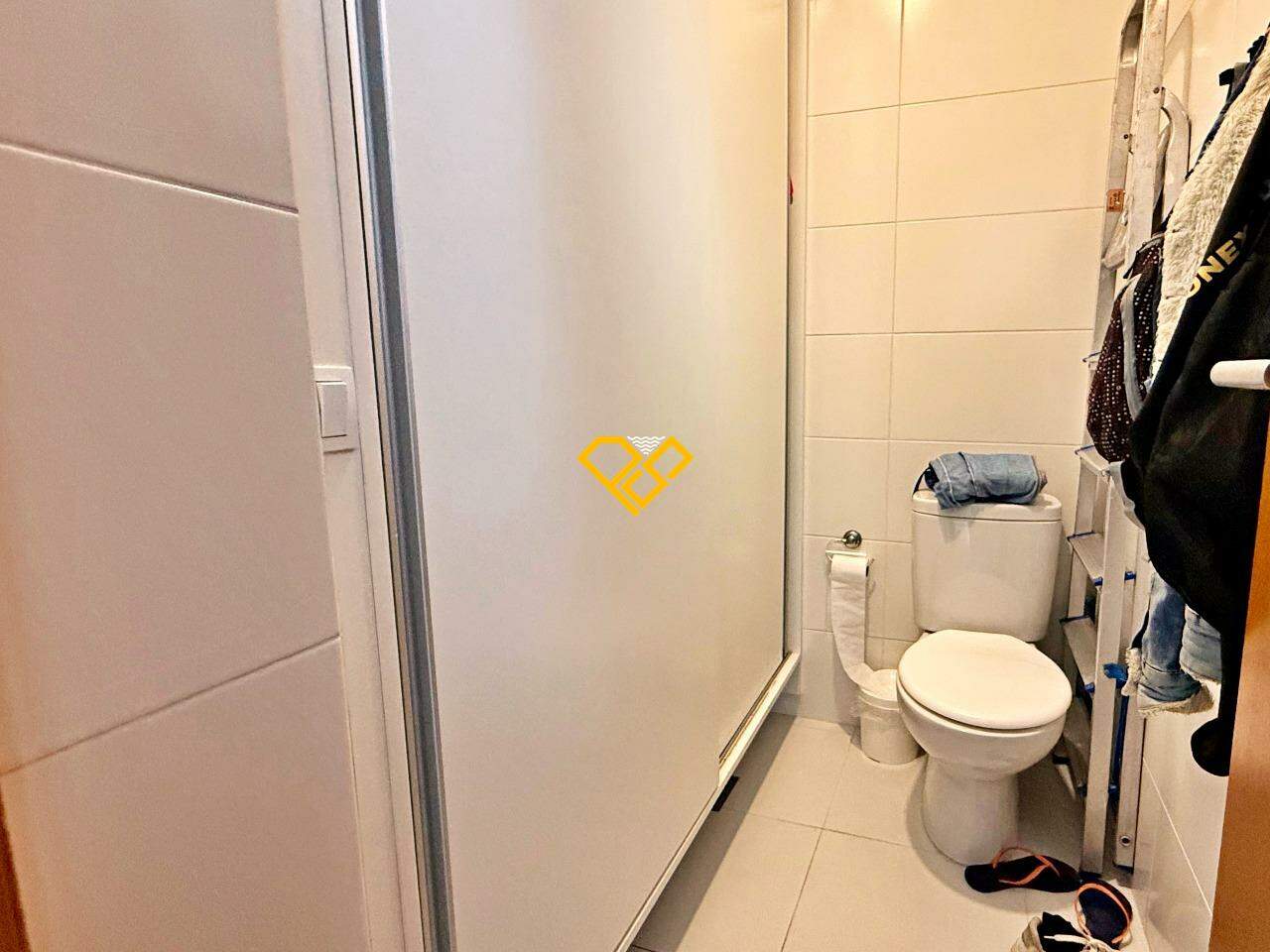 Apartamento à venda no Aparecida: Wc de serviço