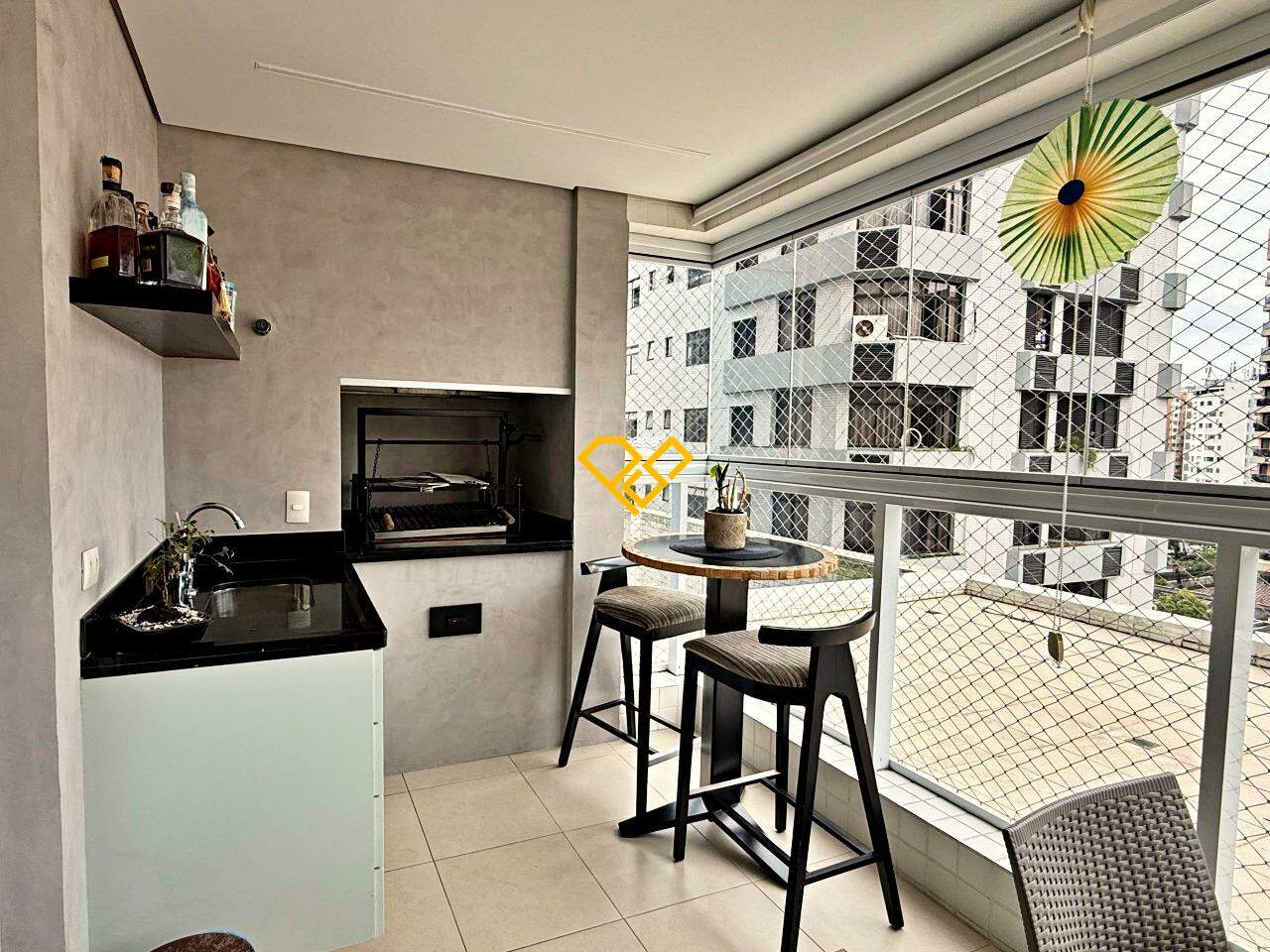 Apartamento à venda no Aparecida: Varanda