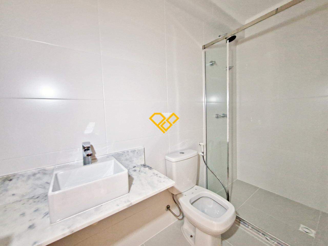 Apartamento à venda no Gonzaga: Wc social