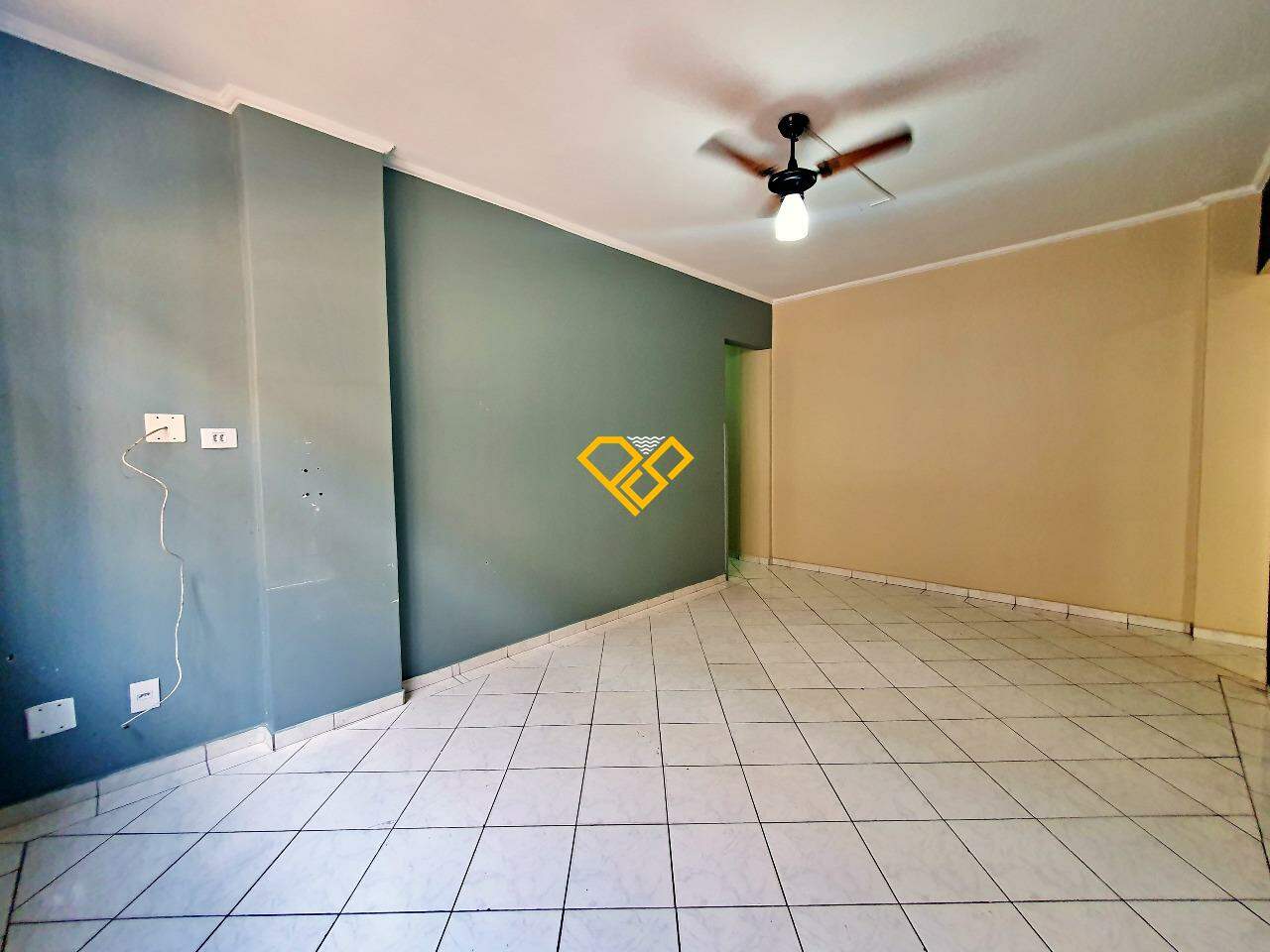 Apartamento à venda no Encruzilhada: Sala