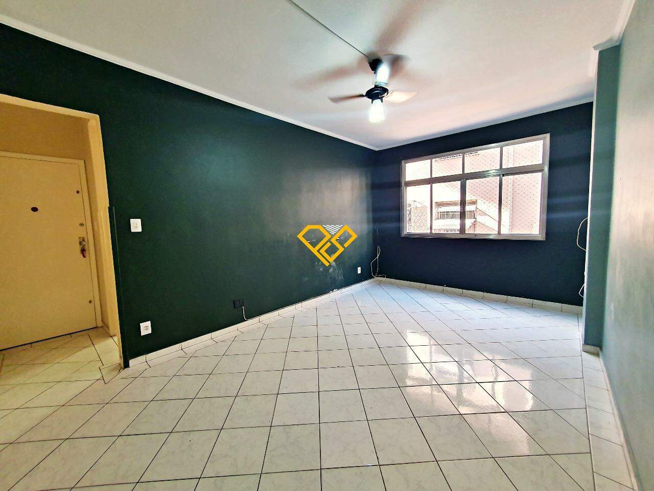 Apartamento à venda no Encruzilhada: Sala