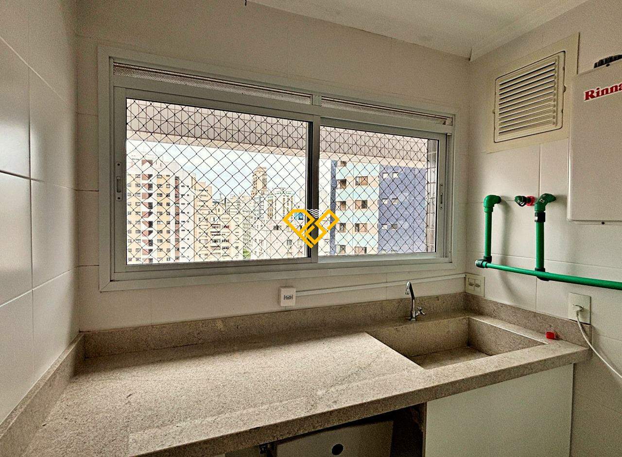 Apartamento à venda no Boqueirão: Área de serviço
