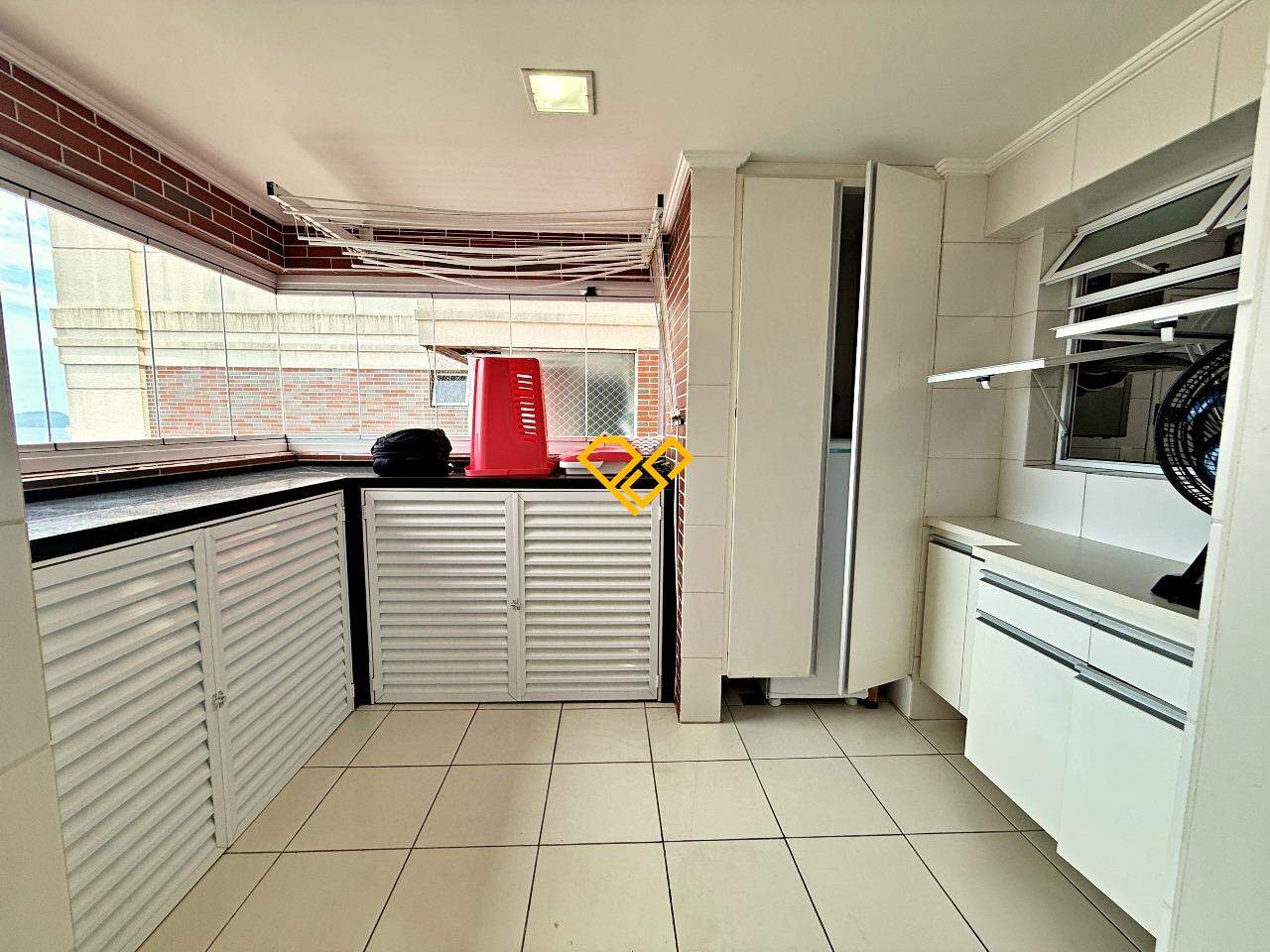 Apartamento para aluguel no Boqueirão: Área de serviço