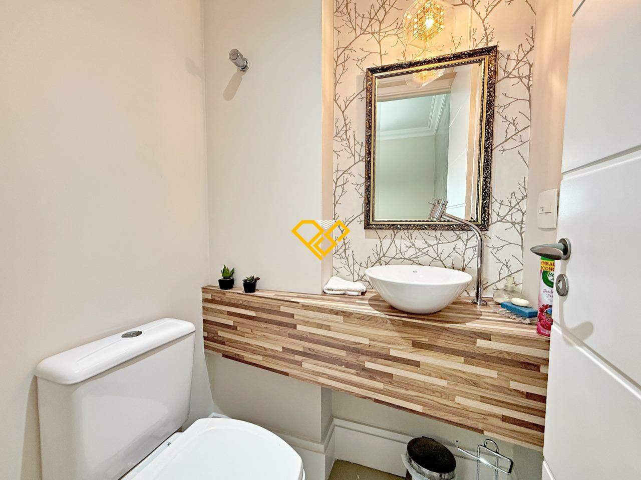 Apartamento para aluguel no Boqueirão: Lavabo