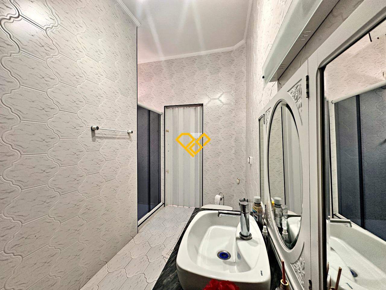 Sobrado à venda no Vila Belmiro: Wc suíte