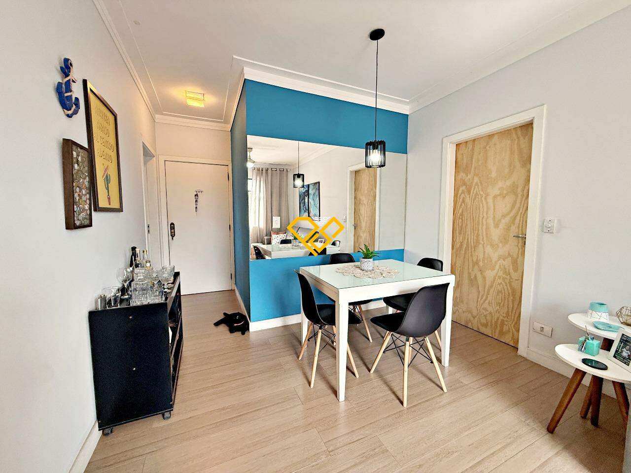 Apartamento à venda no Embaré: Sala
