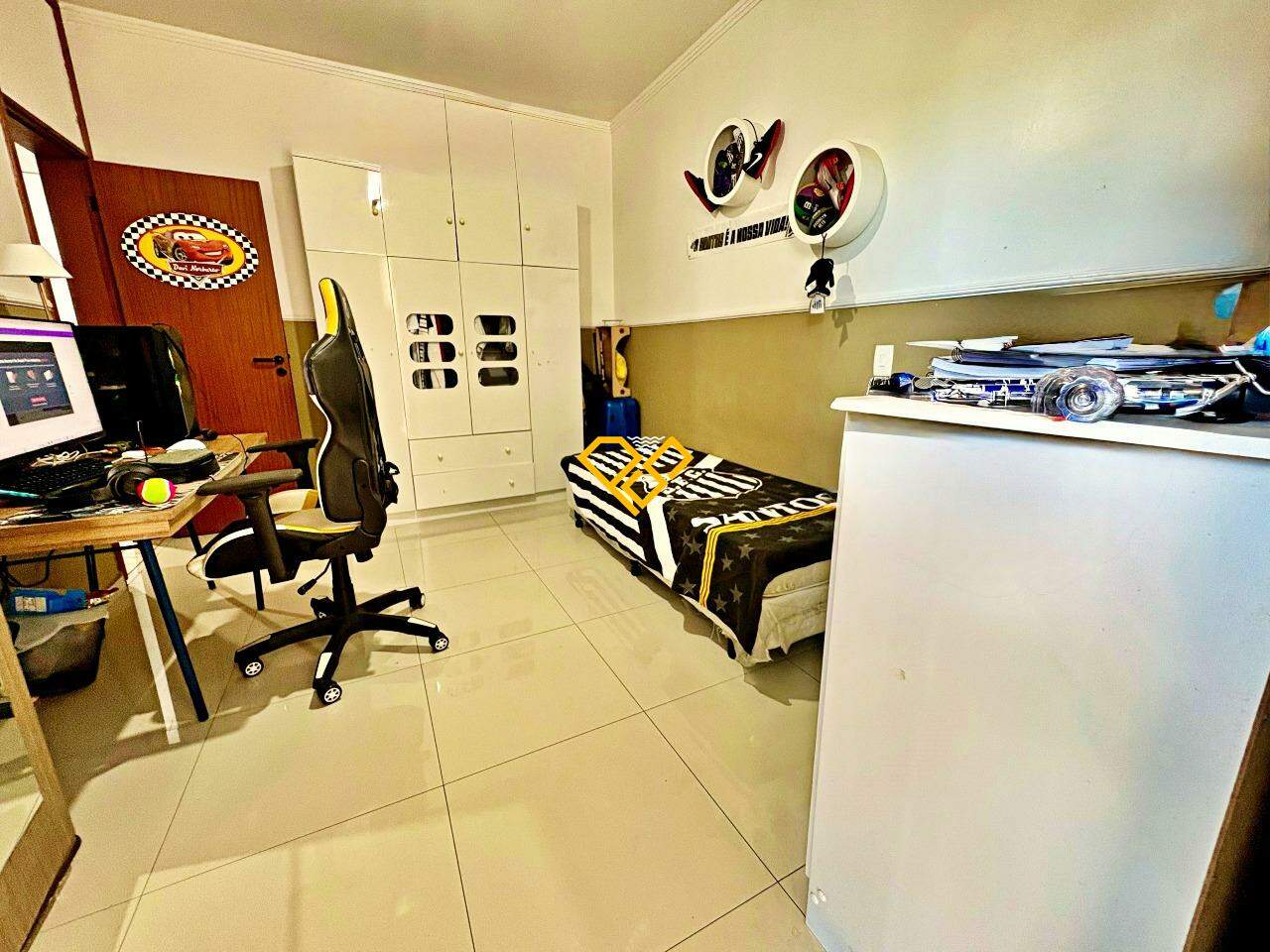 Apartamento à venda no Gonzaga: Dormitório 2