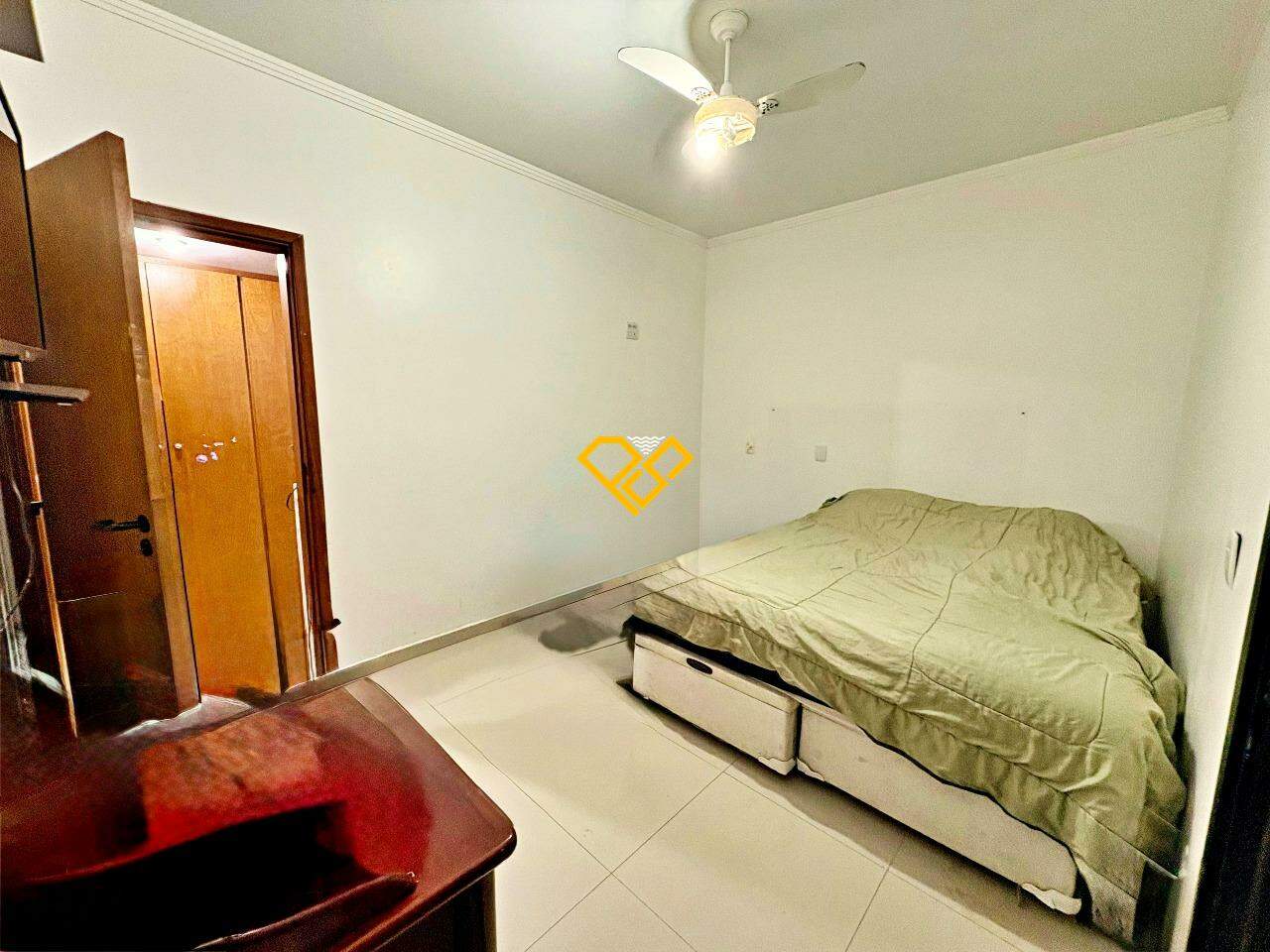 Apartamento à venda no Gonzaga: Dormitório 1 - suíte