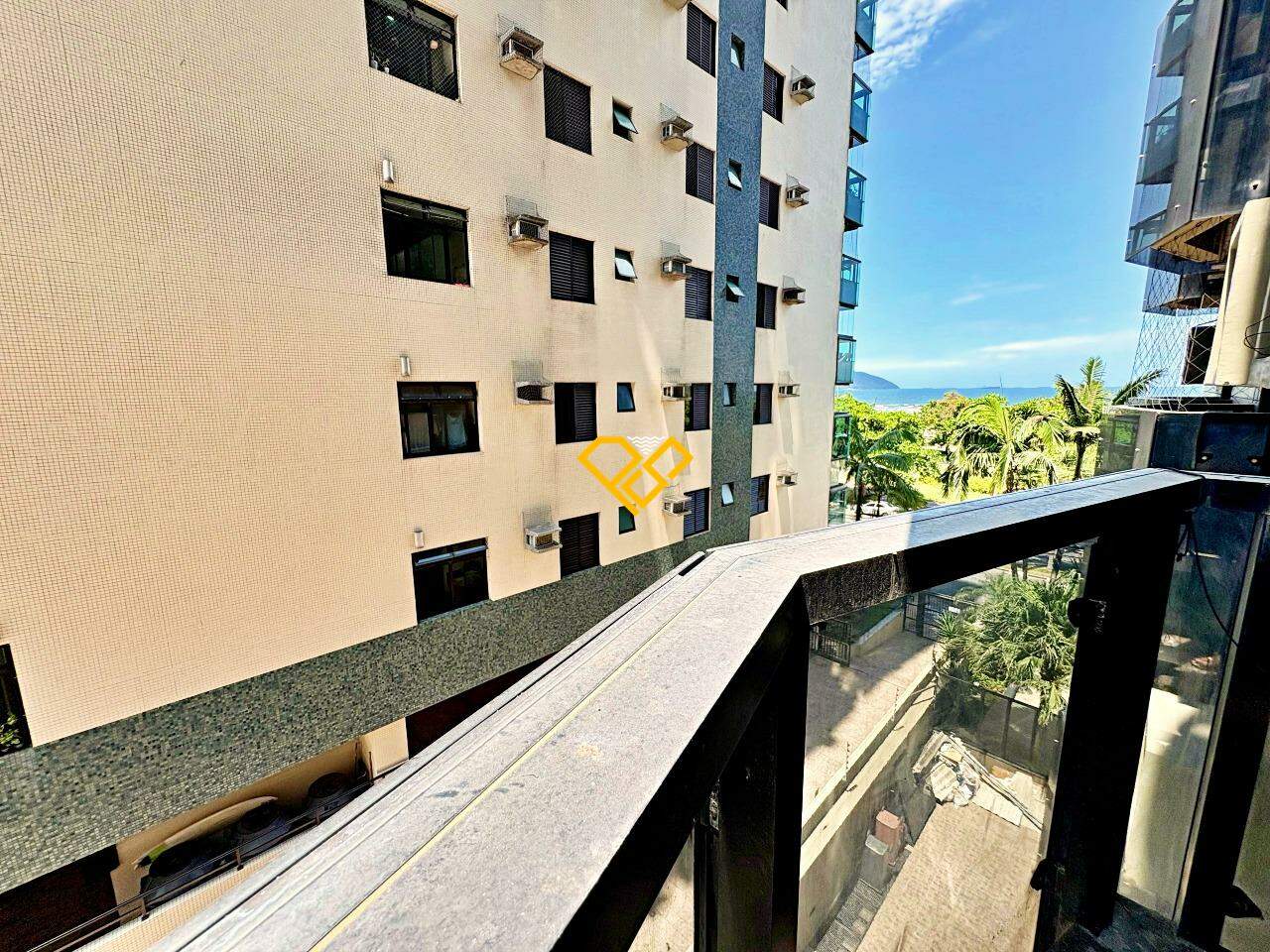 Apartamento à venda no Gonzaga: Varanda