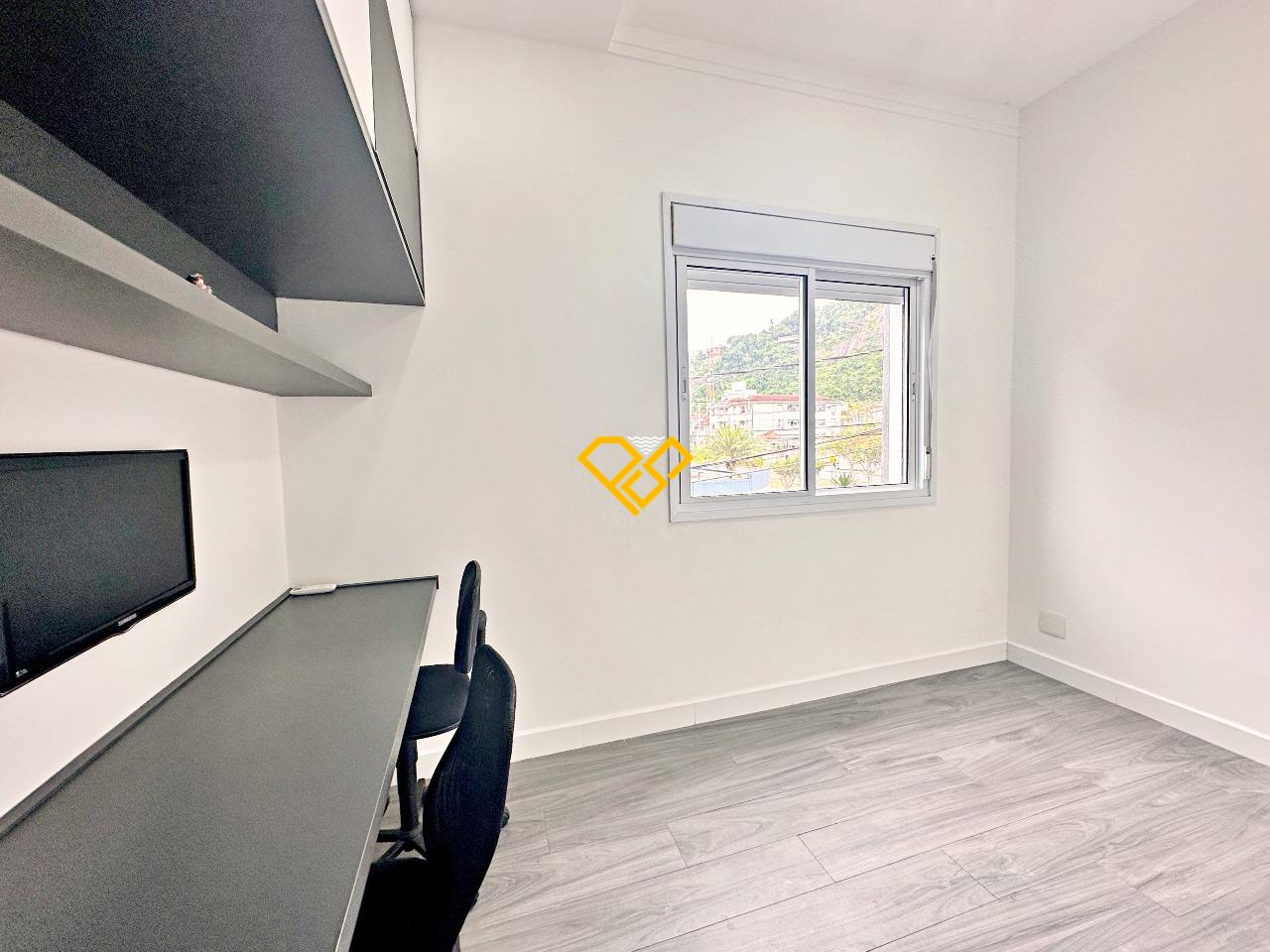 Sobrado à venda no José Menino: 2° Piso - Dormitório 4