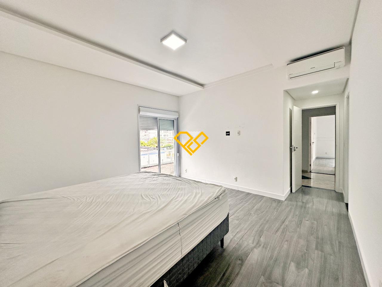 Sobrado à venda no José Menino: 2° Piso - Dormitório 1 - suíte master