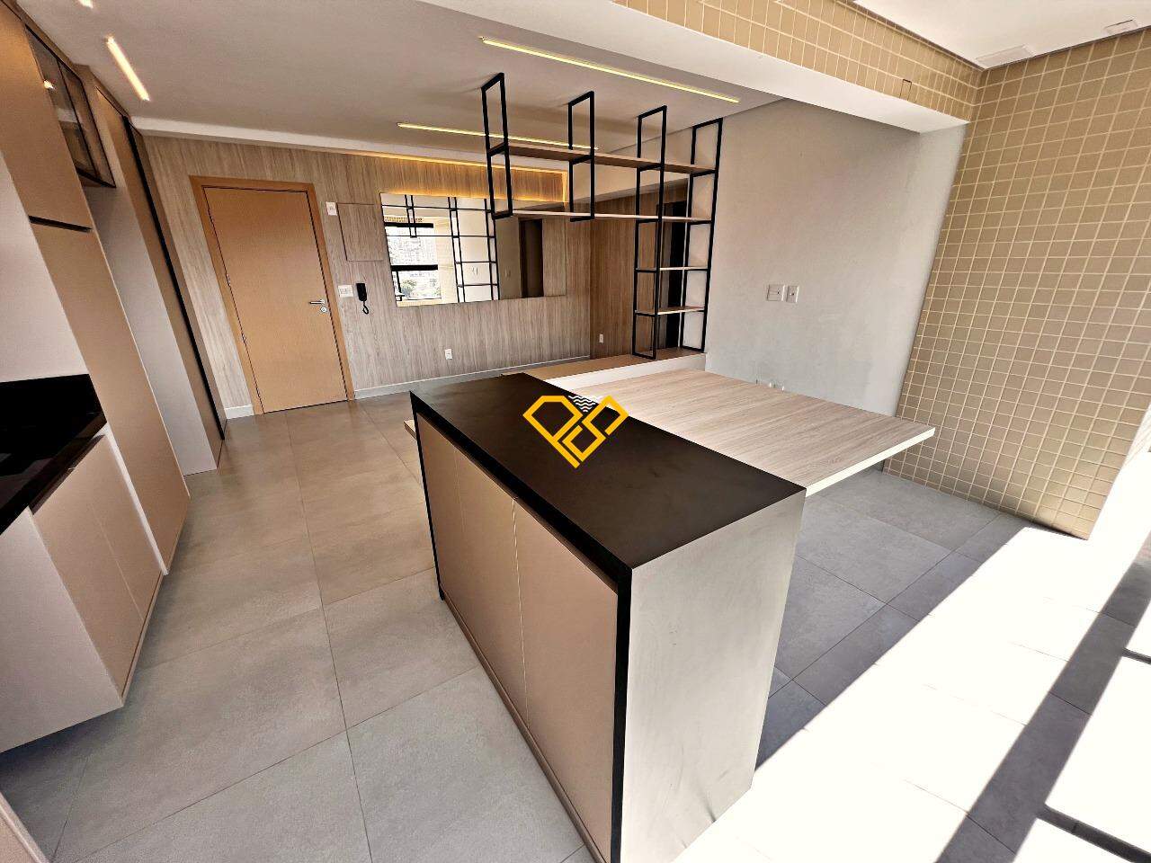Apartamento à venda no Ponta da Praia: 