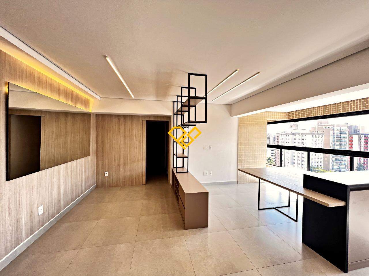 Apartamento à venda no Ponta da Praia: 