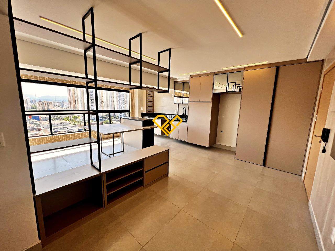 Apartamento à venda no Ponta da Praia: 