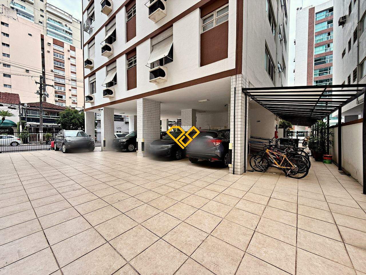 Apartamento à venda no Gonzaga: Garagem