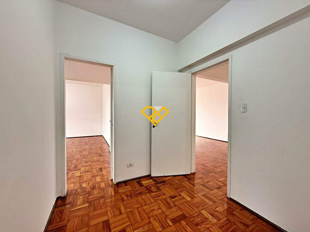 Apartamento à venda no Gonzaga: Hall íntimo