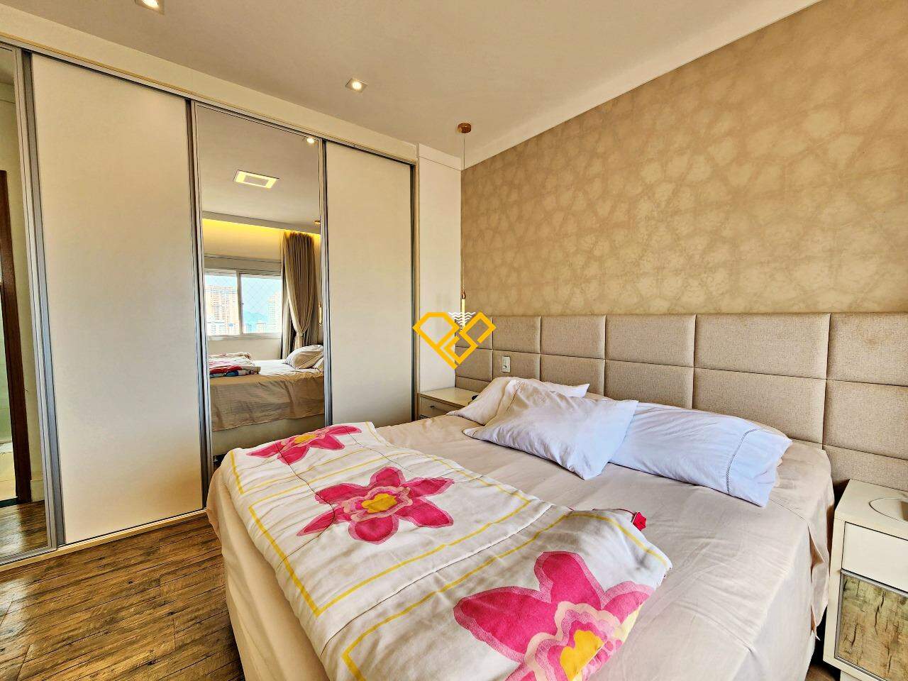 Apartamento à venda no Ponta da Praia: Dormitório 1 - suíte