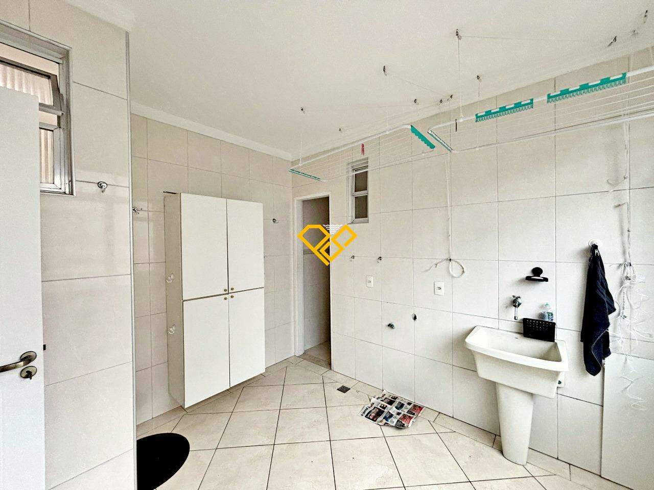 Apartamento para aluguel no Gonzaga: Área de serviço