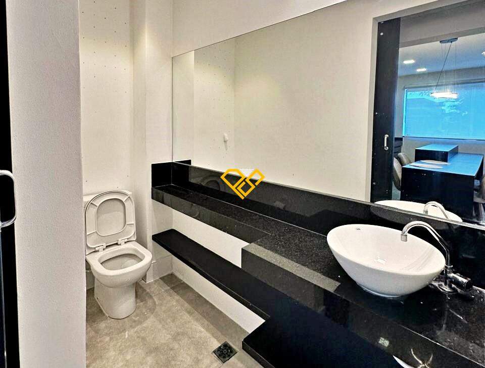 Sobreposta Alta à venda no Marapé: Lavabo