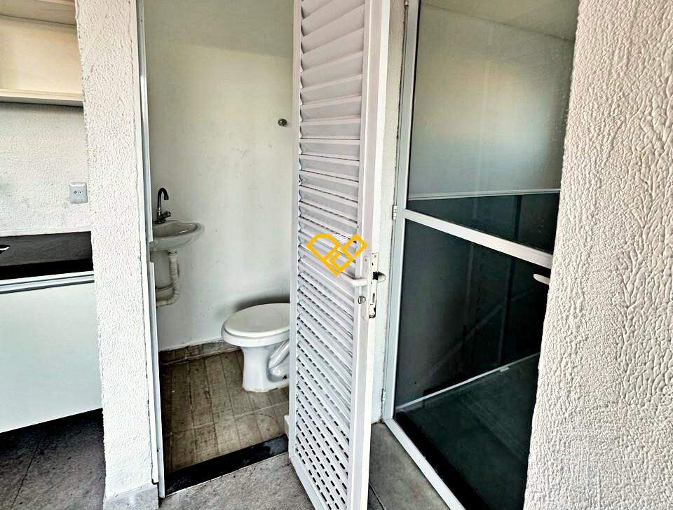 Sobreposta Alta à venda no Marapé: Wc
