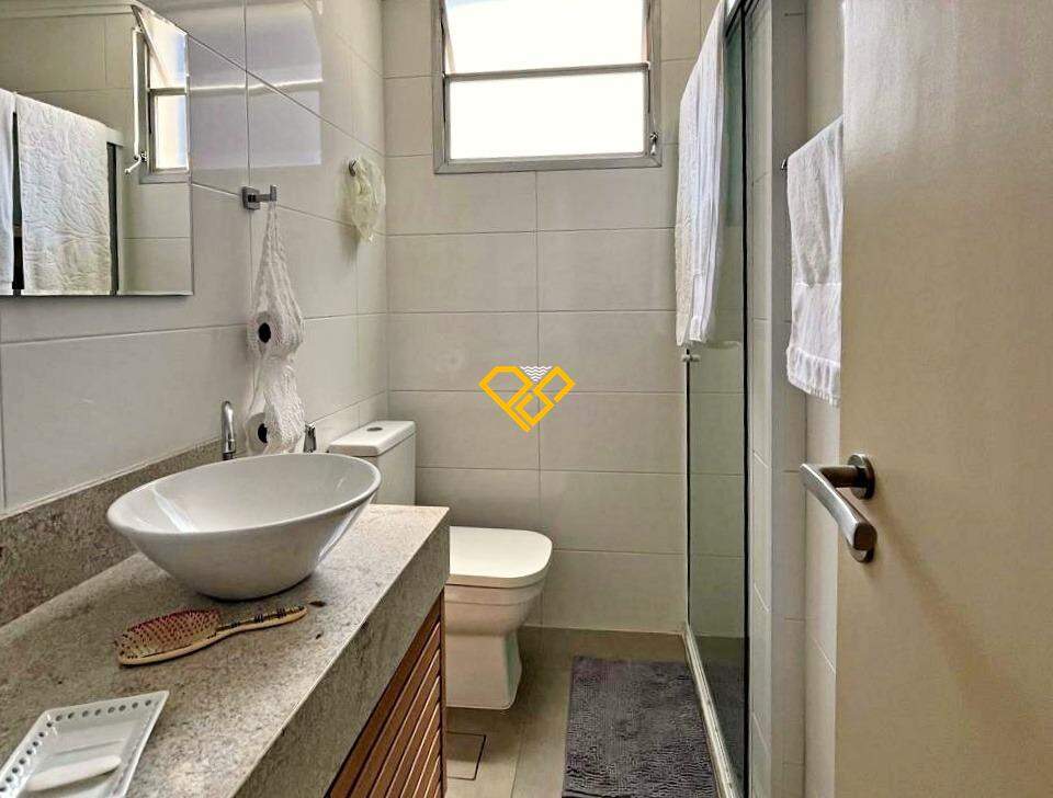 Apartamento à venda no Gonzaga: Wc suíte