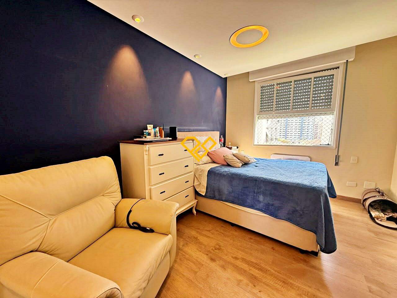 Apartamento à venda no Ponta da Praia: Dormitório 1 suíte