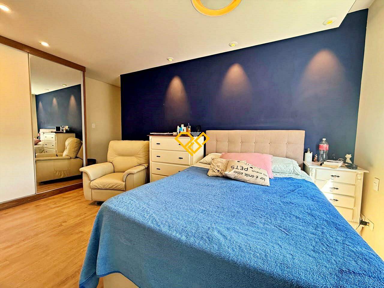Apartamento à venda no Ponta da Praia: Dormitório 1 suíte