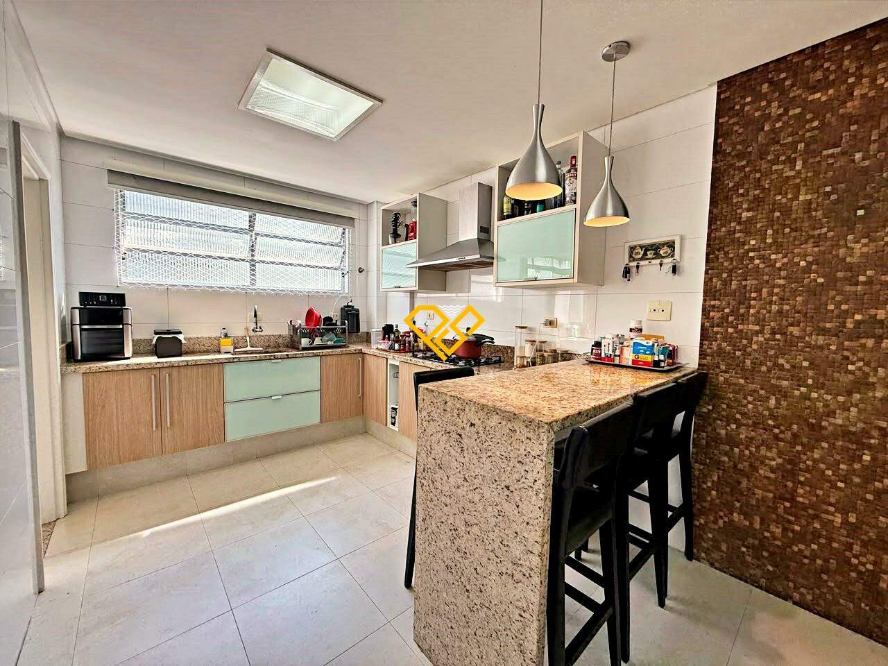 Apartamento à venda no Ponta da Praia: Cozinha