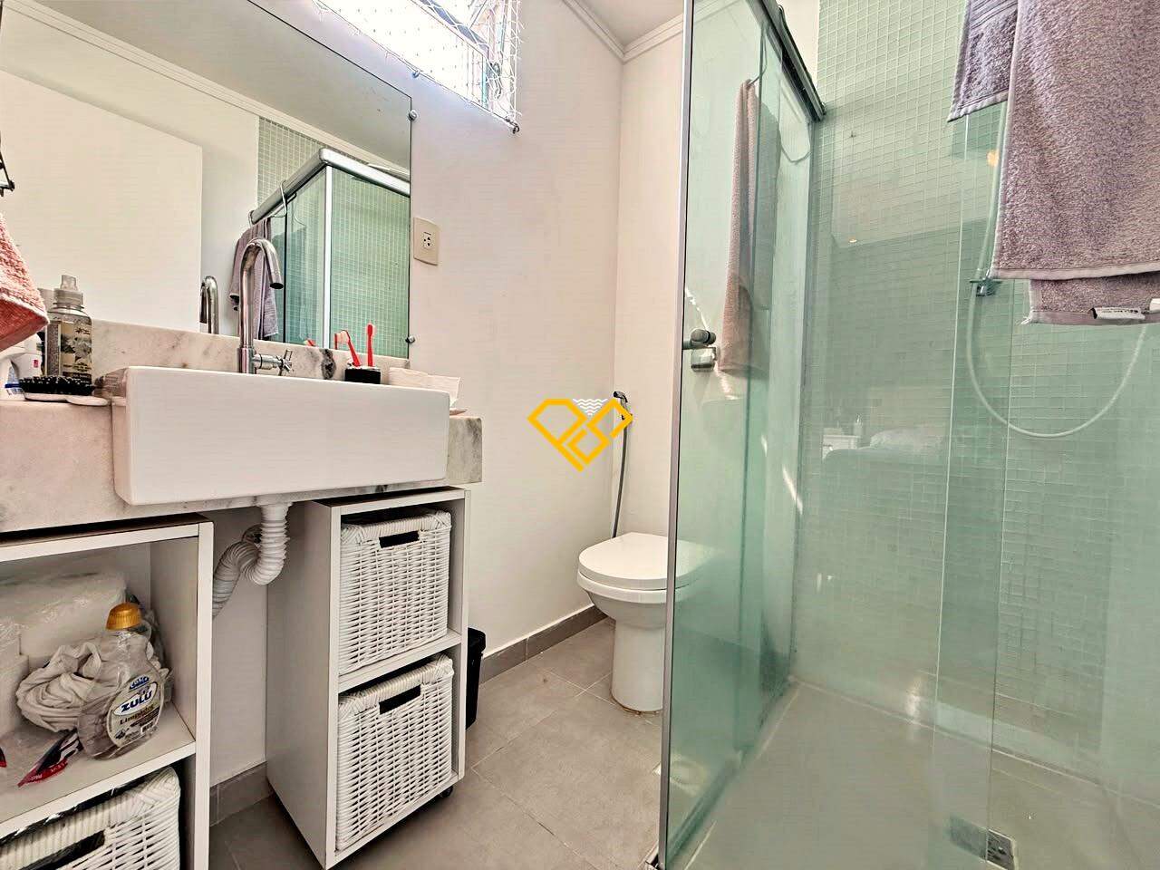 Apartamento à venda no Ponta da Praia: Wc suíite