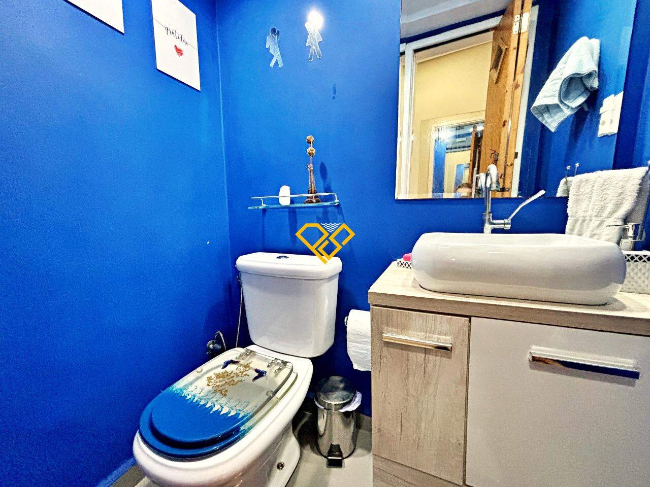 Apartamento à venda no Boqueirão: Lavabo