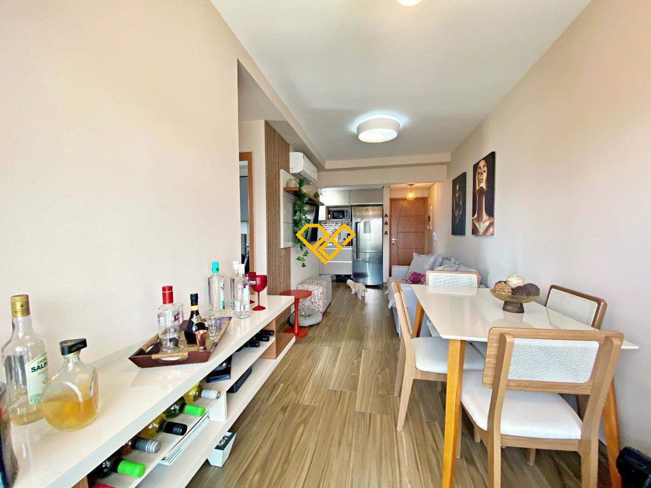 Apartamento à venda no Embaré: Sala