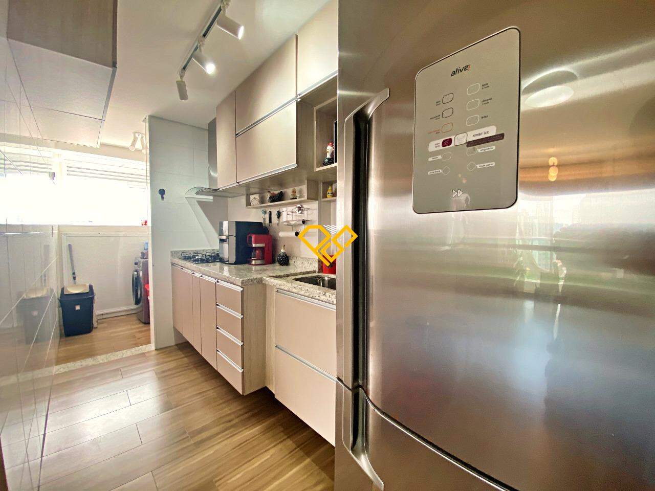 Apartamento à venda no Embaré: Cozinha