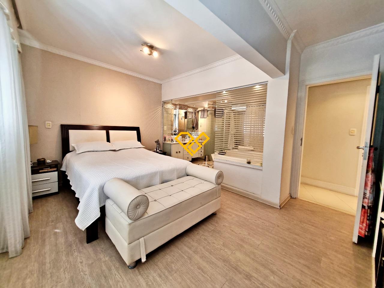 Apartamento à venda no Gonzaga: Dormitório 1 - suite master