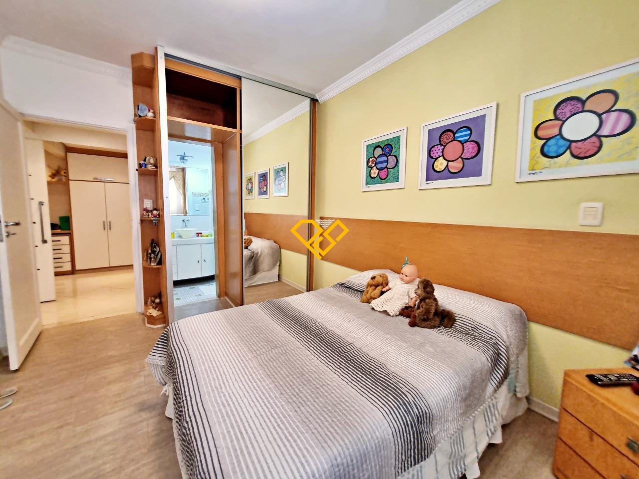 Apartamento à venda no Gonzaga: Dormitório 3 - suite
