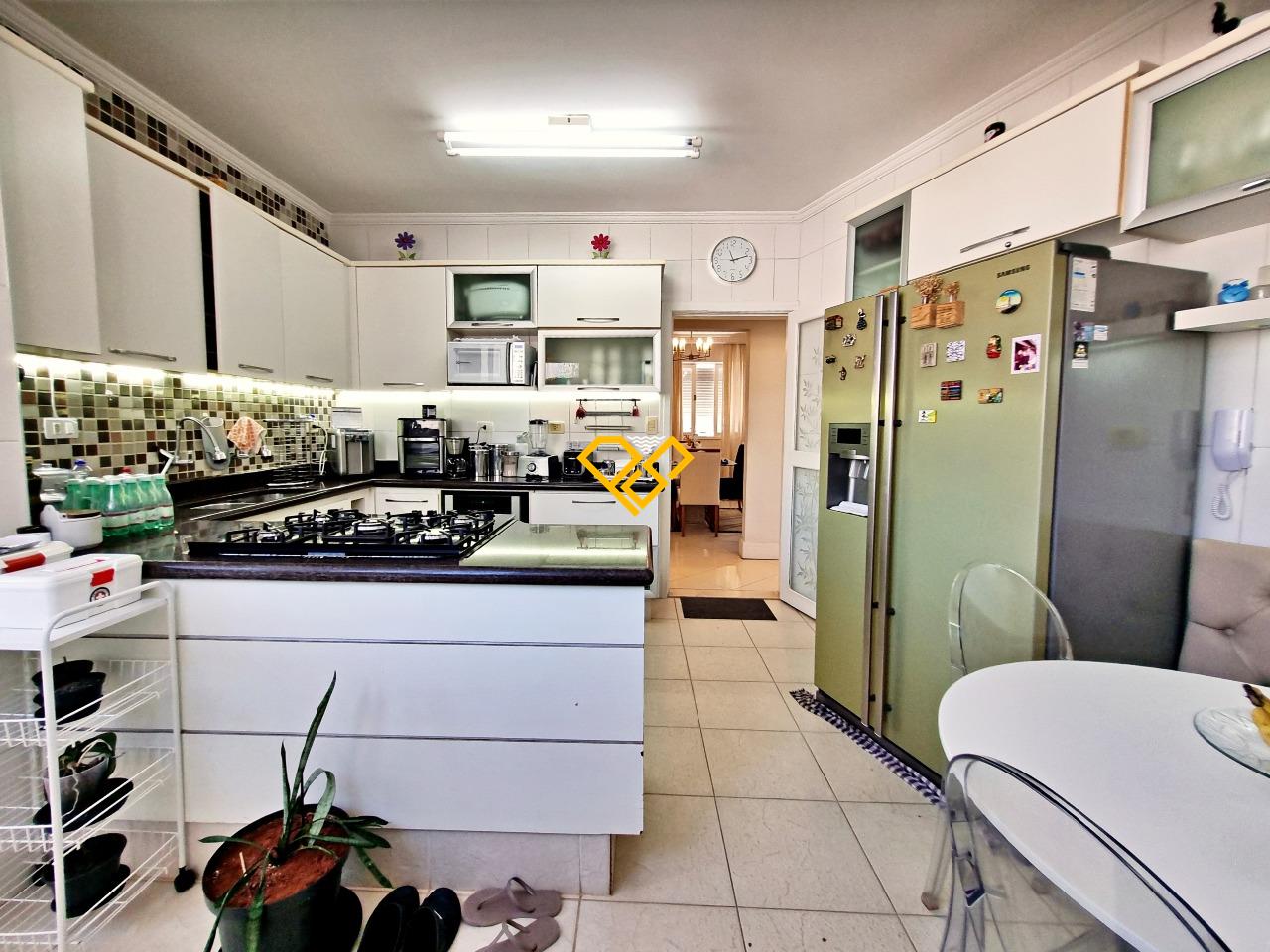 Apartamento à venda no Gonzaga: Cozinha