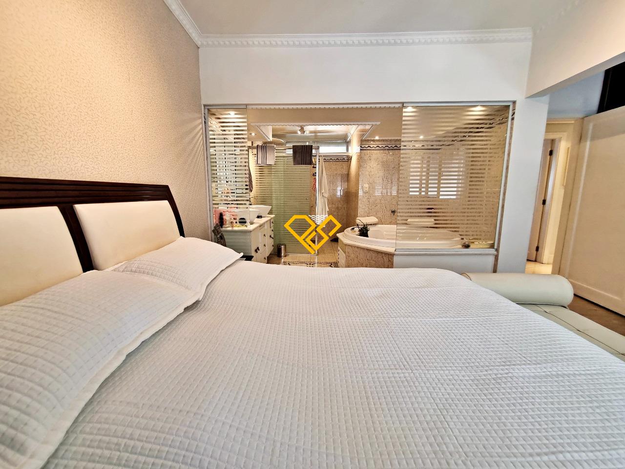 Apartamento à venda no Gonzaga: Dormitório 1 - suite master