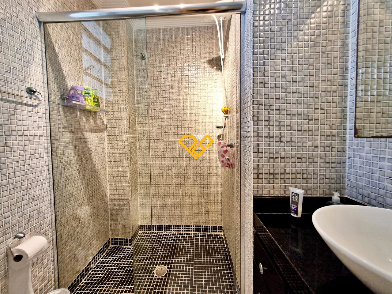 Apartamento à venda no Gonzaga: Wc social