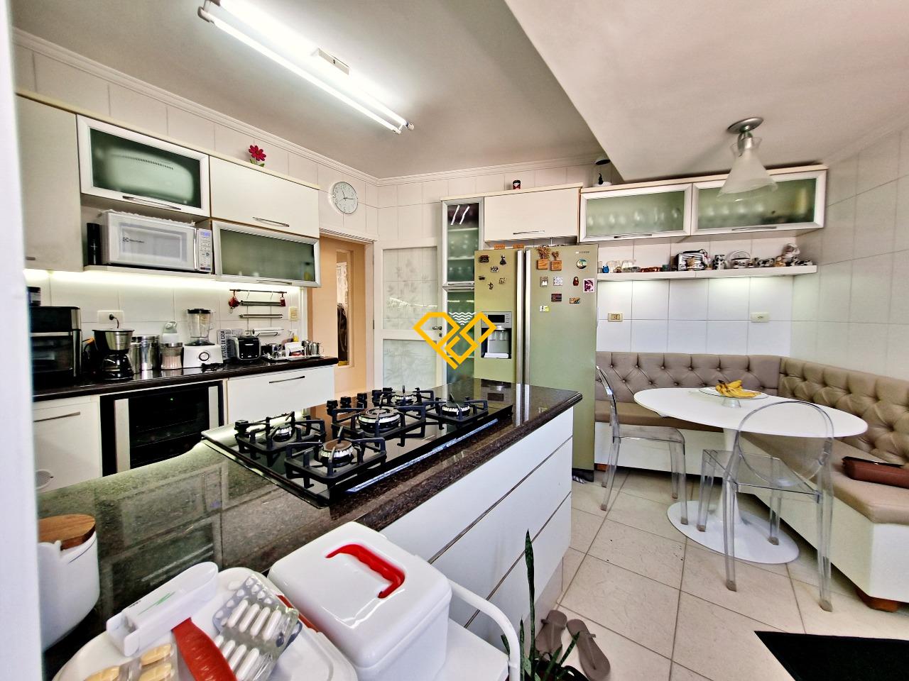 Apartamento à venda no Gonzaga: Cozinha