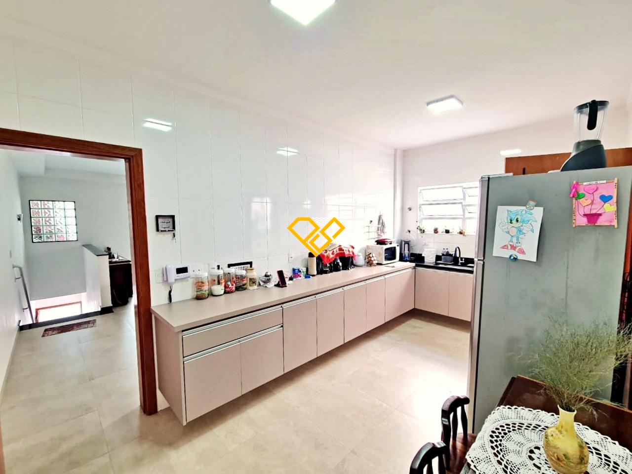 Sobreposta Alta à venda no Embaré: Cozinha