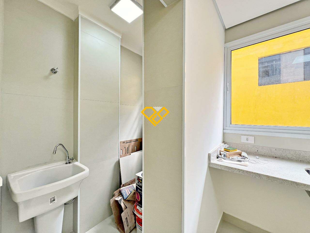 Apartamento à venda no Gonzaga: Área de serviço