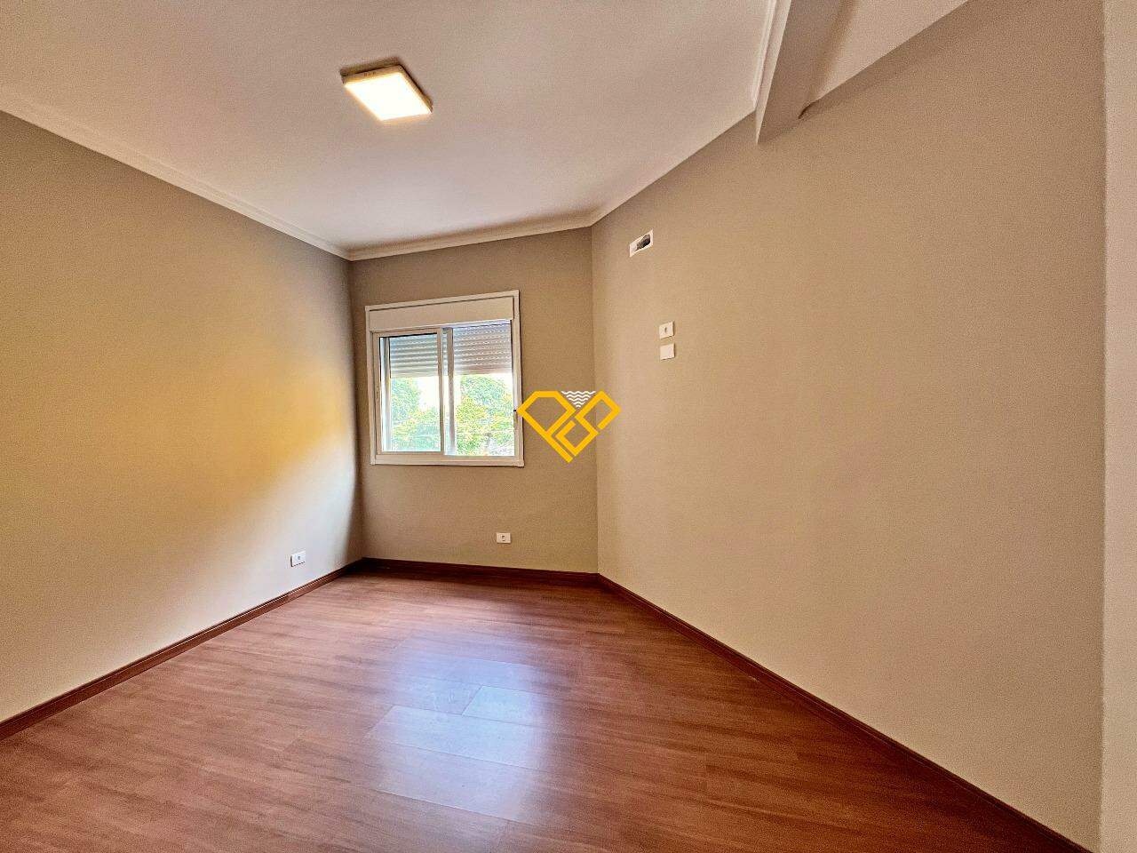 Apartamento à venda no Gonzaga: Dormitório 1 - suíte