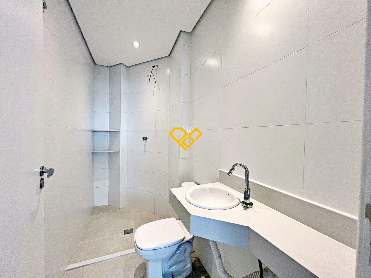 Apartamento à venda no Gonzaga: Wc suíte