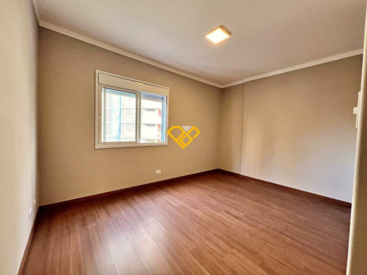 Apartamento à venda no Gonzaga: Dormitório 2