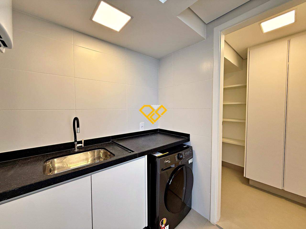 Apartamento à venda no Boqueirão: Área de serviço