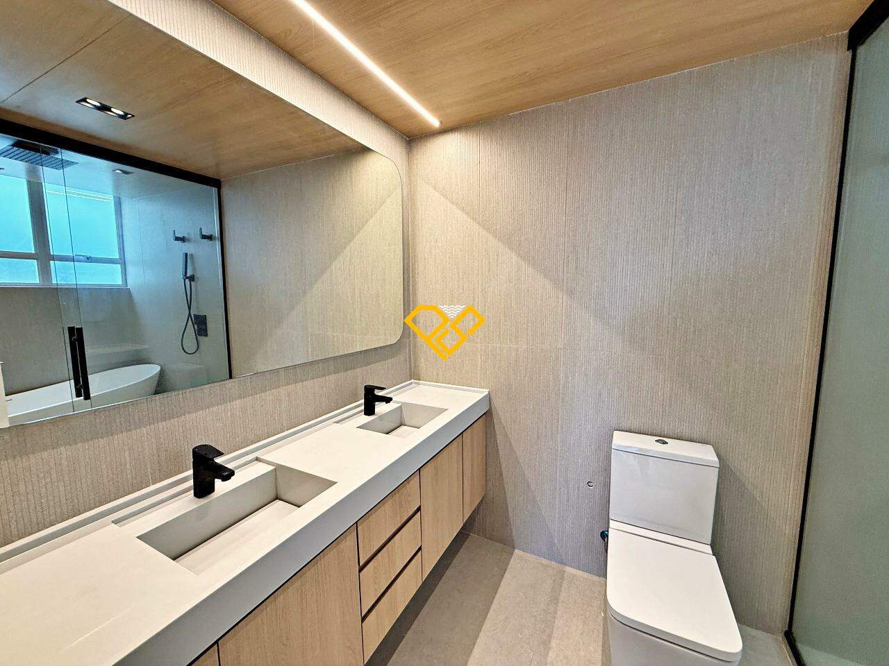 Apartamento à venda no Boqueirão: Wc suíte 1 - master