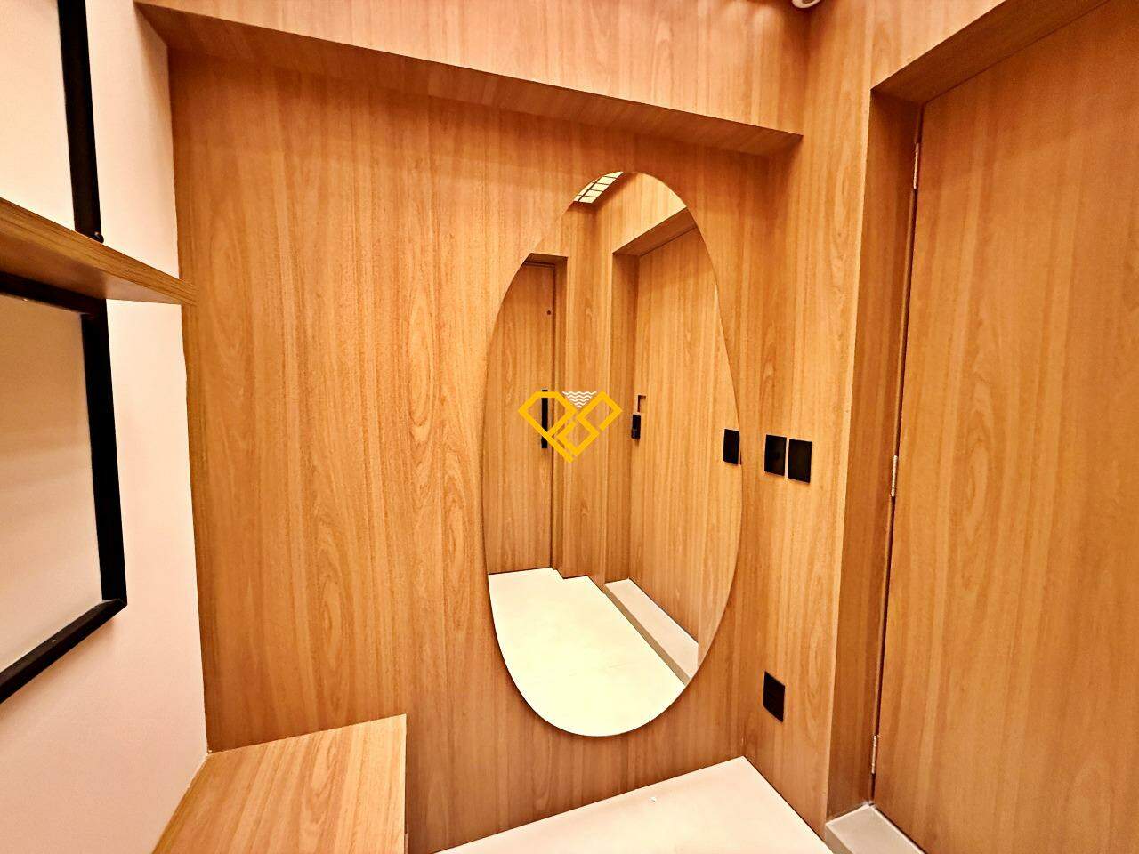 Apartamento à venda no Boqueirão: Hall de entrada privativa